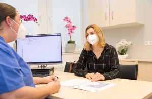 Wie eine Lotsin: Breast Care Nurse Carolin Dröge stand Daria Hoffmann während der gesamten Therapie zur Seite